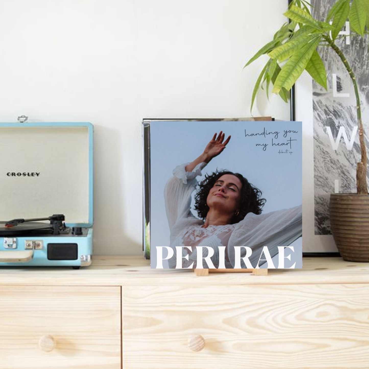 'Handing You My Heart' EP on Vinyl